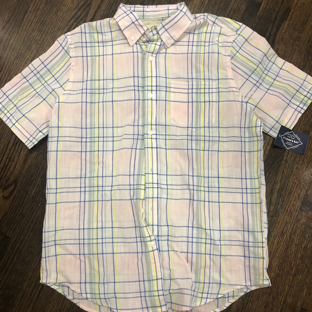 Brand new men’s dress shirt 👔